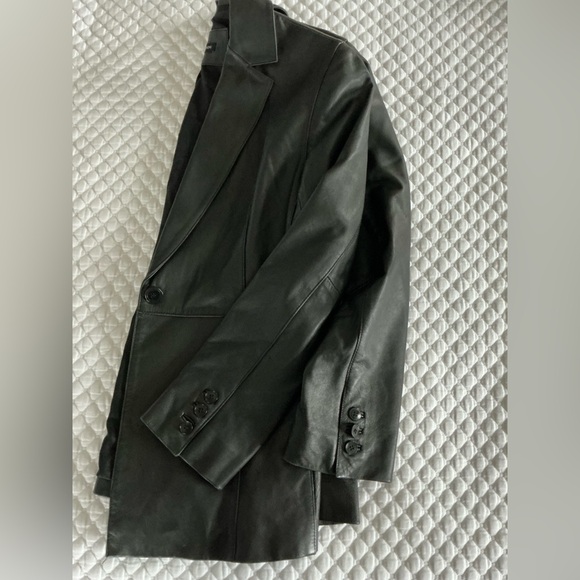 Valerie Stevens Black Leather Button Down Women's Blazer Style Jacket Size M - Picture 11 of 14